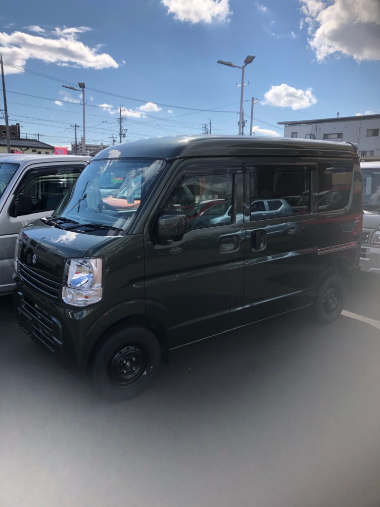 変わった色の商用車をご紹介 その他 お店ブログ 株式会社スズキ自販中部 スズキアリーナ安城 U S Station安城 変わった色の商用車をご紹介 その他 お店ブログ 株式会社スズキ自販中部 スズキアリーナ安城 U S Station安城